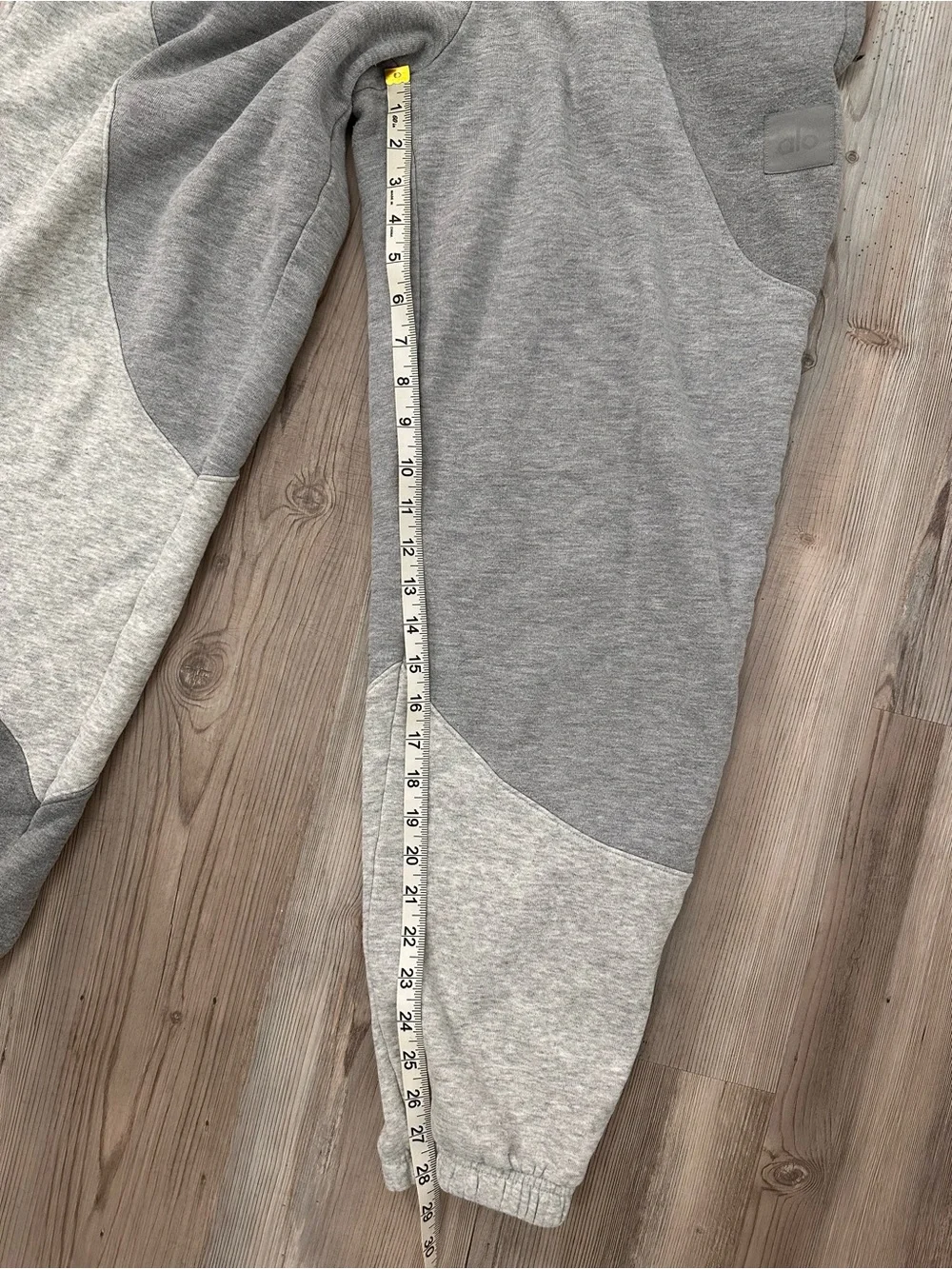ALO Yoga Women's Make Waves Sweatpants